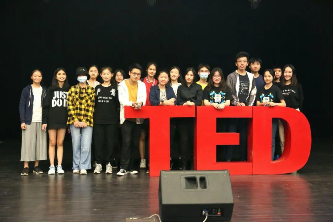 深国交TEDx：了解合成生物学，听这场演讲就够了！  深国交 学在国交 深圳国际交流学院 第8张