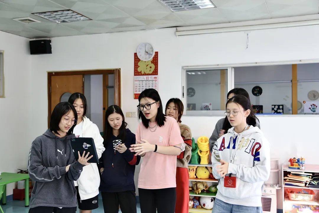 深圳国际交流学院游子社慈善小组: “假若， 我们不一样。”  学在国交 第5张